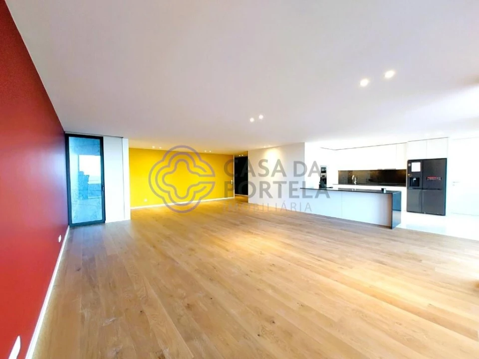 Apartamento T4 para Venda em Canidelo Foto 6