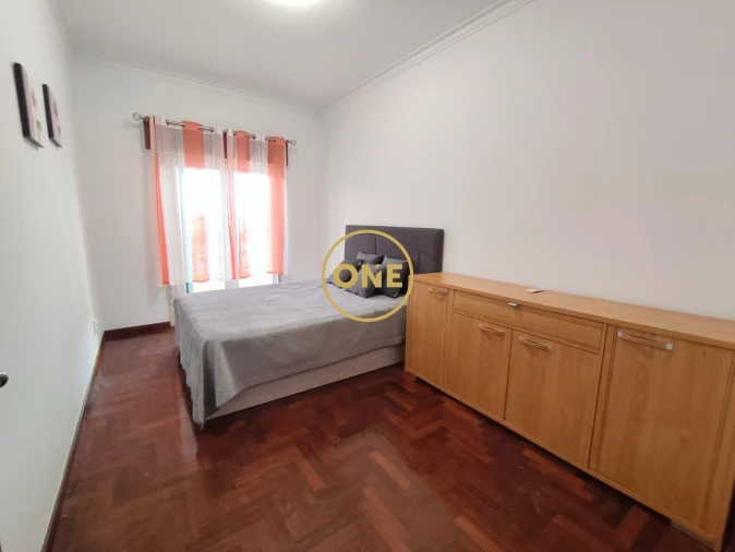 Apartamento T2 para Venda em Algueirão-Mem Martins Foto 14