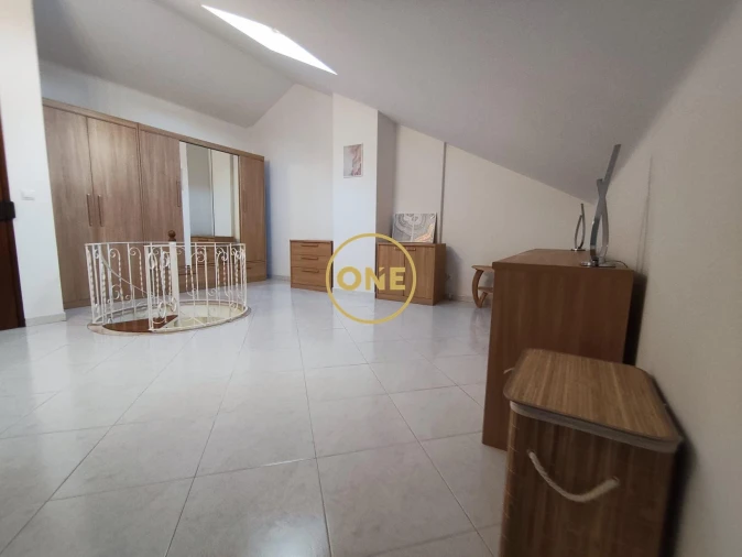 Apartamento T2 para Venda em Algueirão-Mem Martins Foto 18