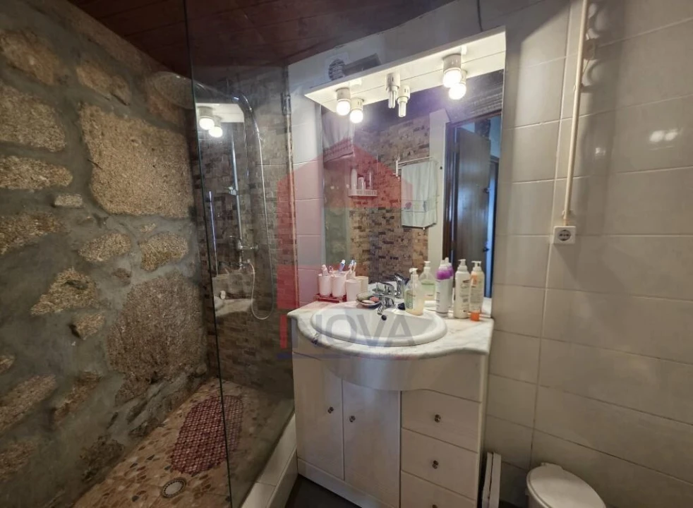 Moradia T1 para Venda em Prado (São Miguel) Foto 27