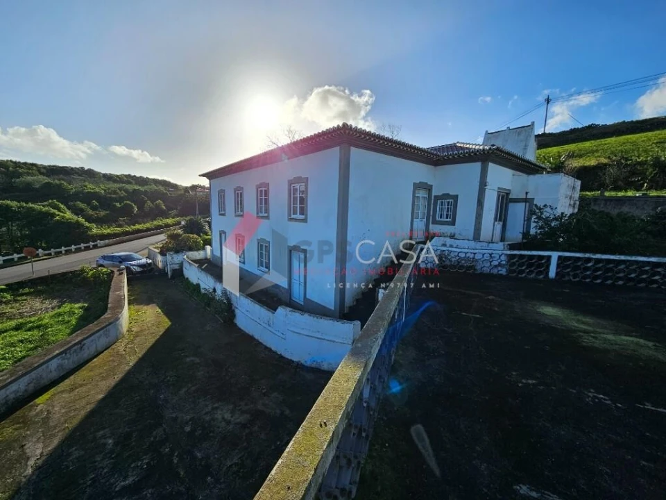 Prédio para Venda em Fonte do Bastardo Foto 28