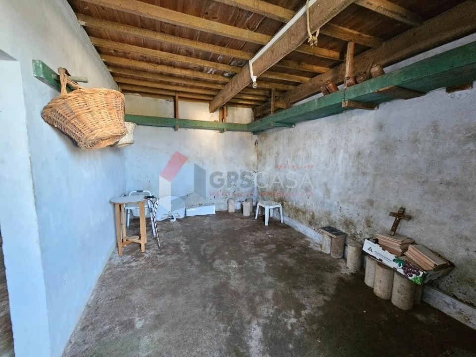 Prédio para Venda em Fonte do Bastardo Foto 11