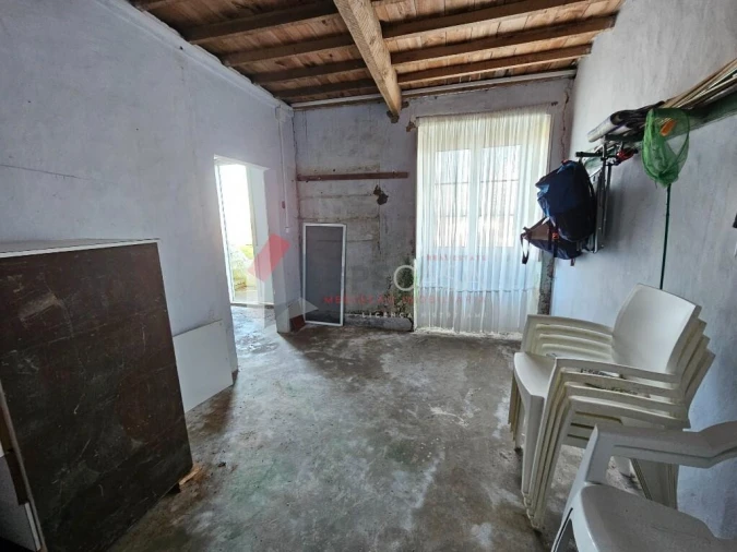 Prédio para Venda em Fonte do Bastardo Foto 9