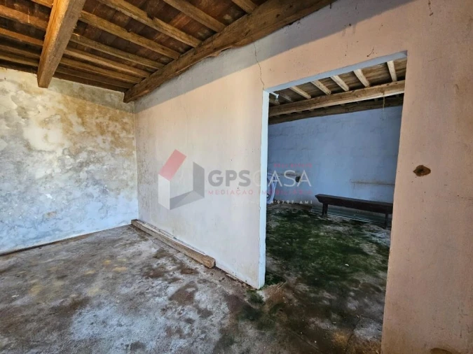 Prédio para Venda em Fonte do Bastardo Foto 12