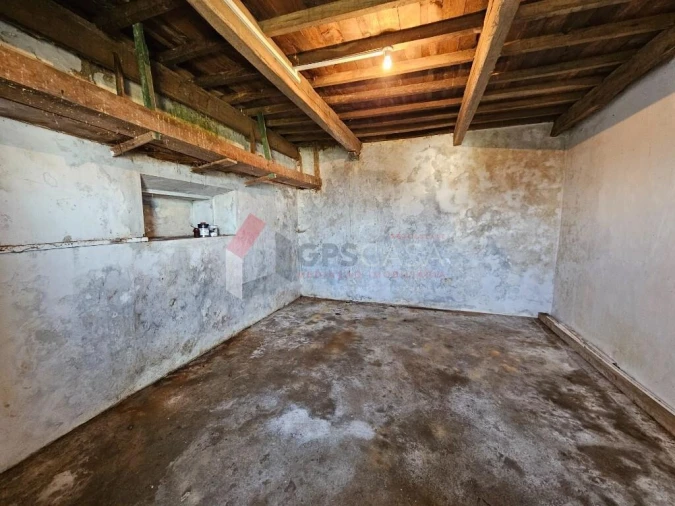 Prédio para Venda em Fonte do Bastardo Foto 14