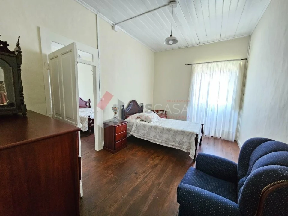 Prédio para Venda em Fonte do Bastardo Foto 24