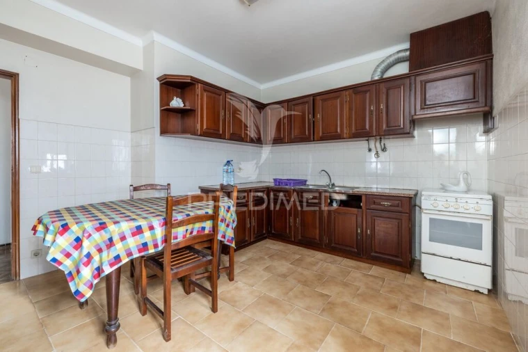 Moradia T5 para Venda em Alcobaça e Vestiaria Foto 10