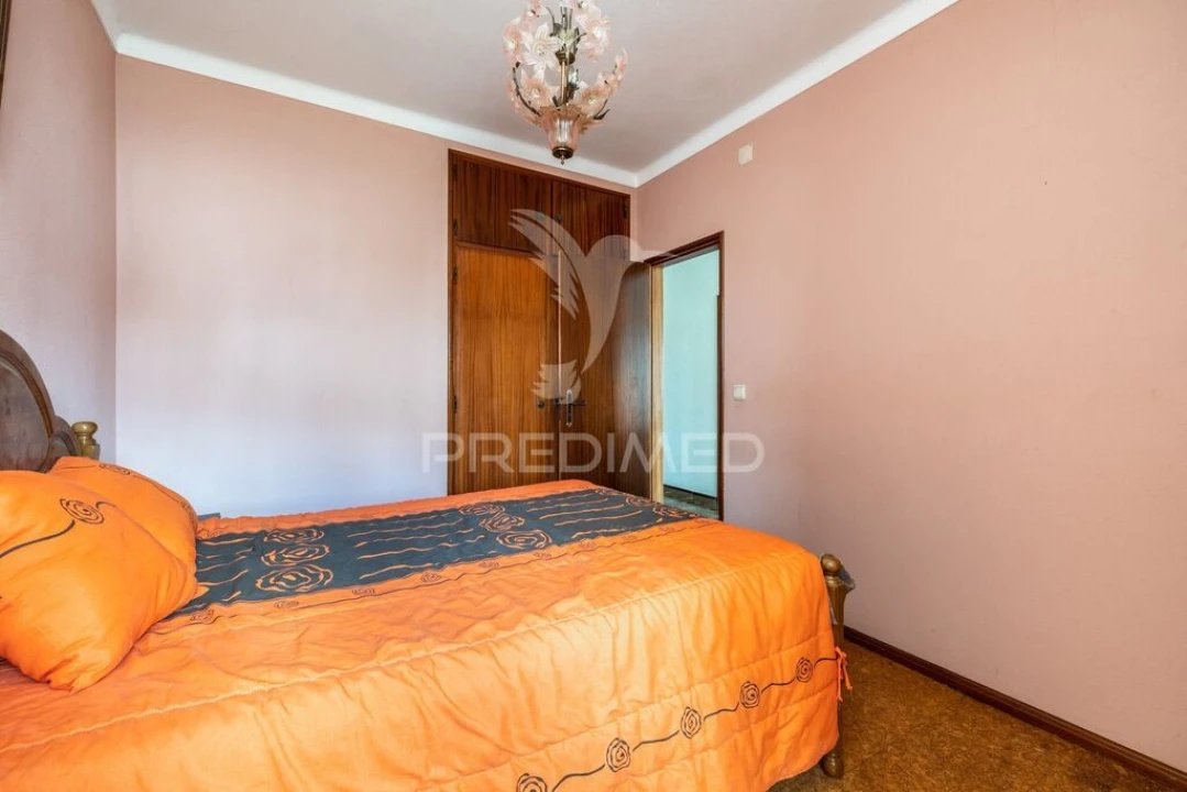 Moradia T5 para Venda em Alcobaça e Vestiaria Foto 5