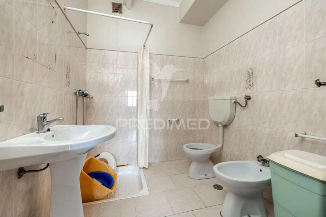 Moradia T5 para Venda em Alcobaça e Vestiaria Foto 8