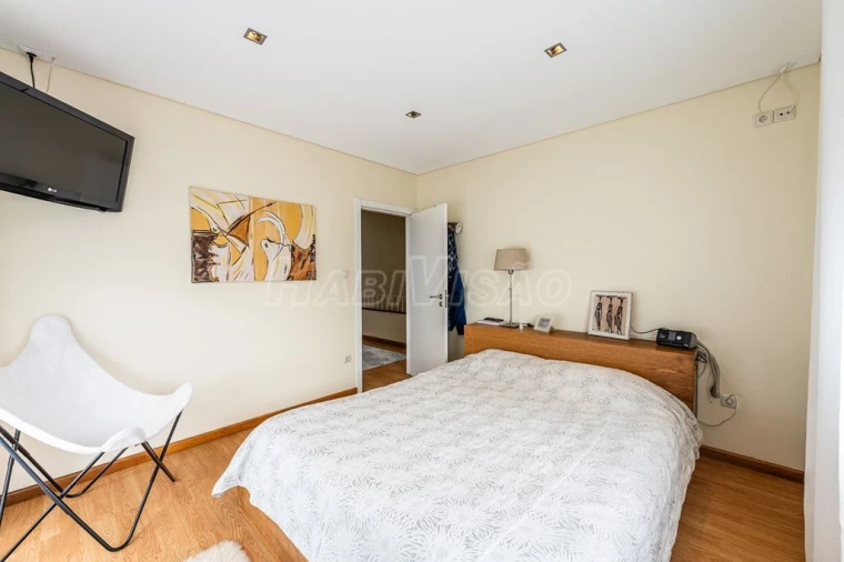 Moradia T4 para Venda em Aguas Santas Foto 22