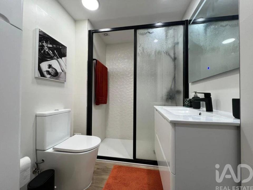 Apartamento T1 para Venda em Buarcos Foto 7