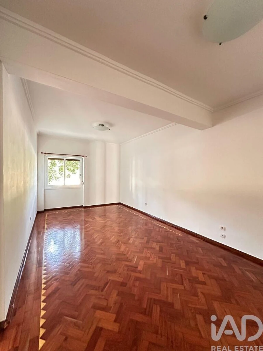 Apartamento T3 para Arrendamento em Belém Foto 4
