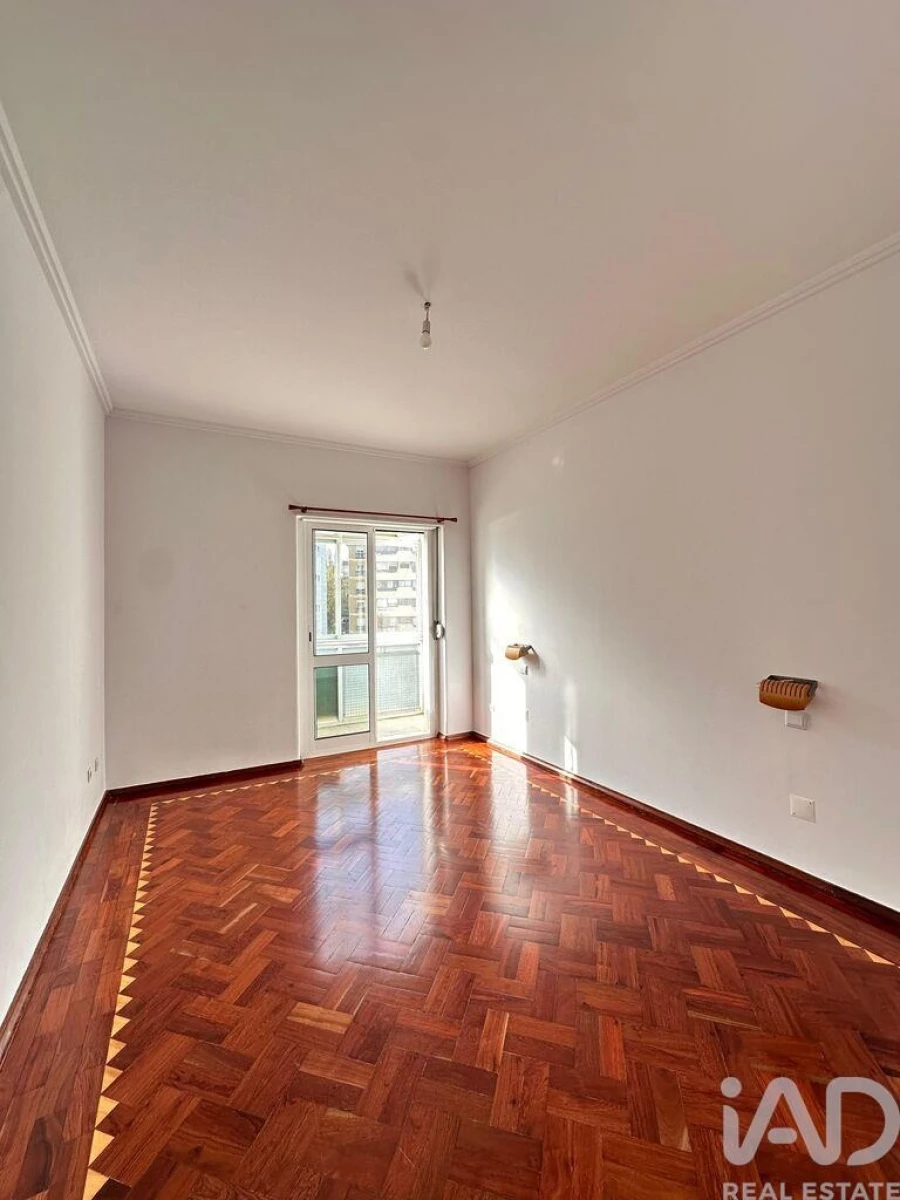 Apartamento T3 para Arrendamento em Belém Foto 12