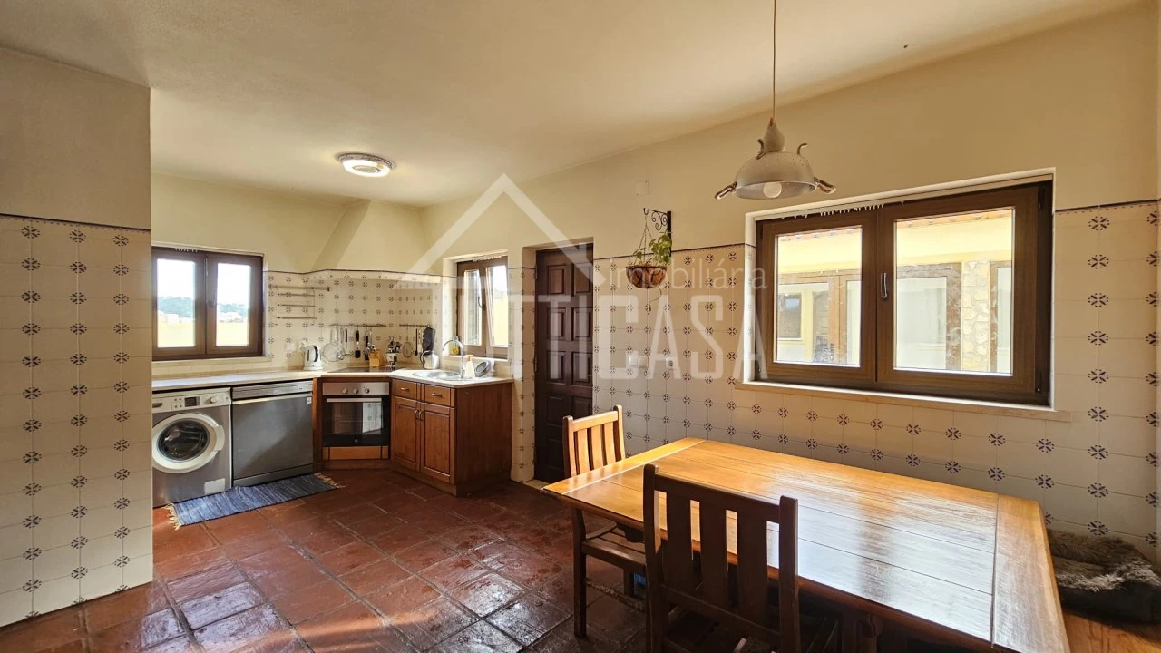 Moradia T3 para Venda em Venda do Pinheiro e Santo Estêvão das Galés Foto 20