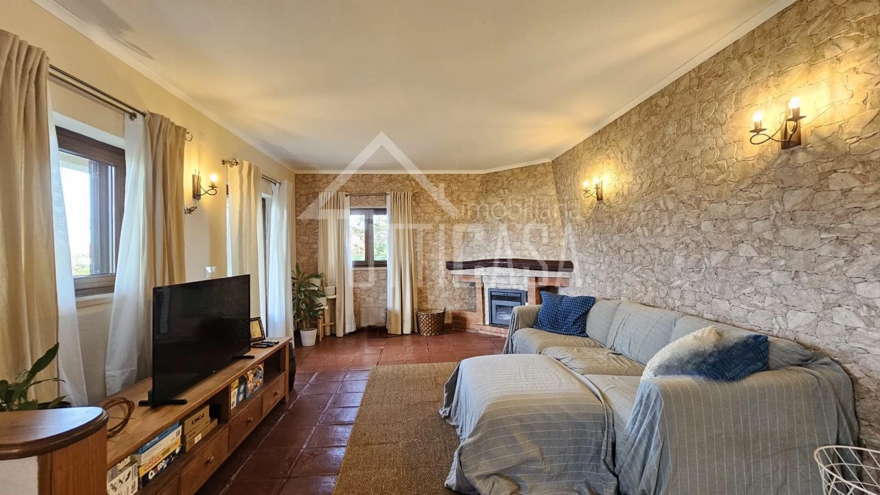 Moradia T3 para Venda em Venda do Pinheiro e Santo Estêvão das Galés Foto 27