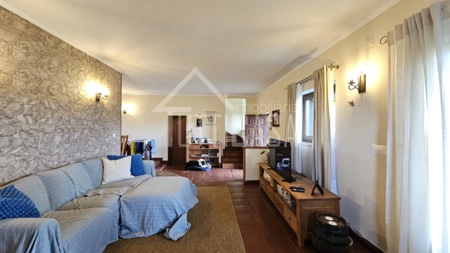 Moradia T3 para Venda em Venda do Pinheiro e Santo Estêvão das Galés Foto 30