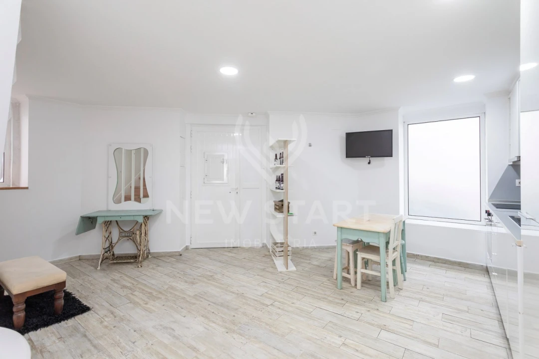 Apartamento T1 para Venda em Penha de França Foto 1