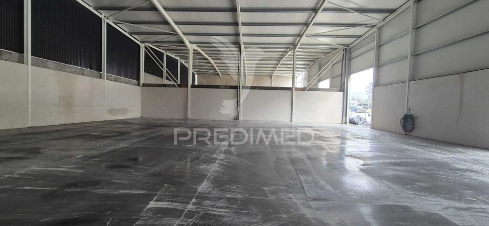 Armazém para Venda em Monsul Foto 7