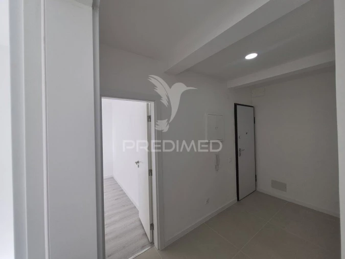 Apartamento T2 para Venda em Laranjeiro e Feijó Foto 13