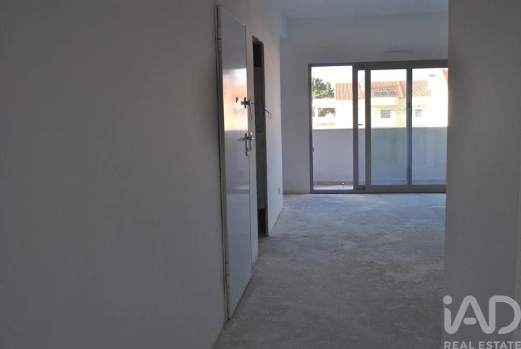 Apartamento T2 para Venda em Quinta do Conde Foto 10