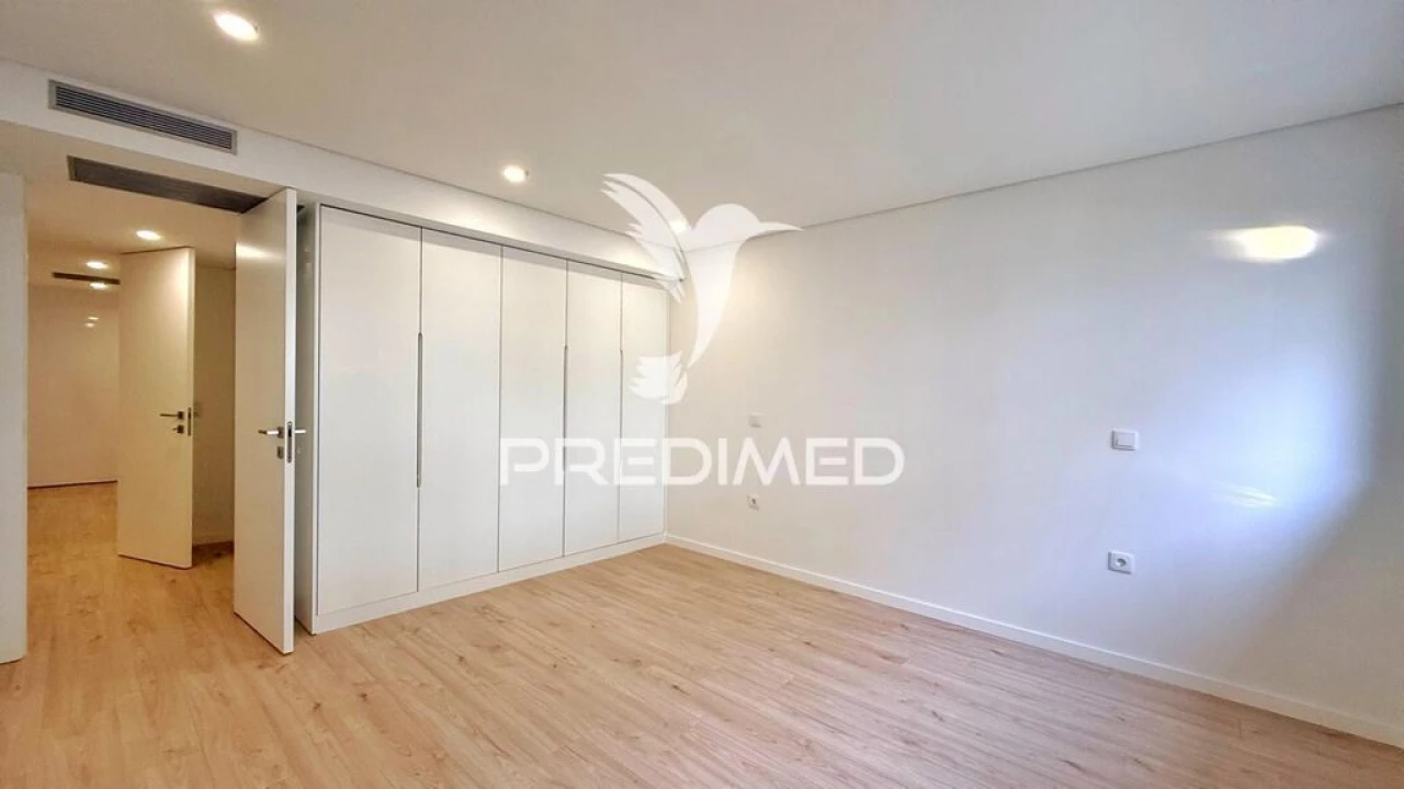 Apartamento T3 para Venda em Azurem Foto 4