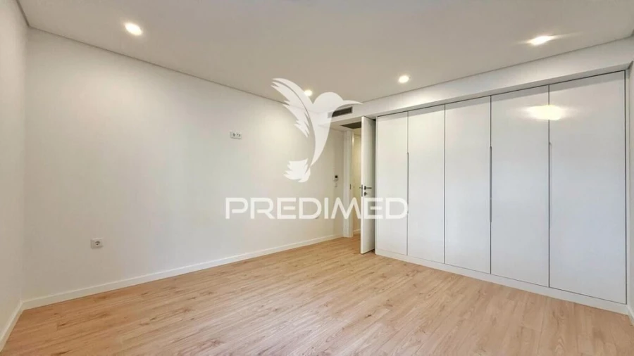 Apartamento T3 para Venda em Azurem Foto 5