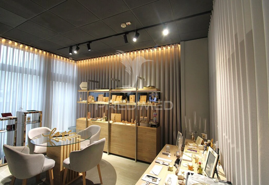 Loja para Arrendamento em Cidade da Maia Foto 4