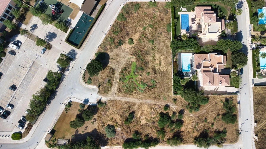 Terreno para Venda em Lagos (São Sebastião e Santa Maria) Foto 8