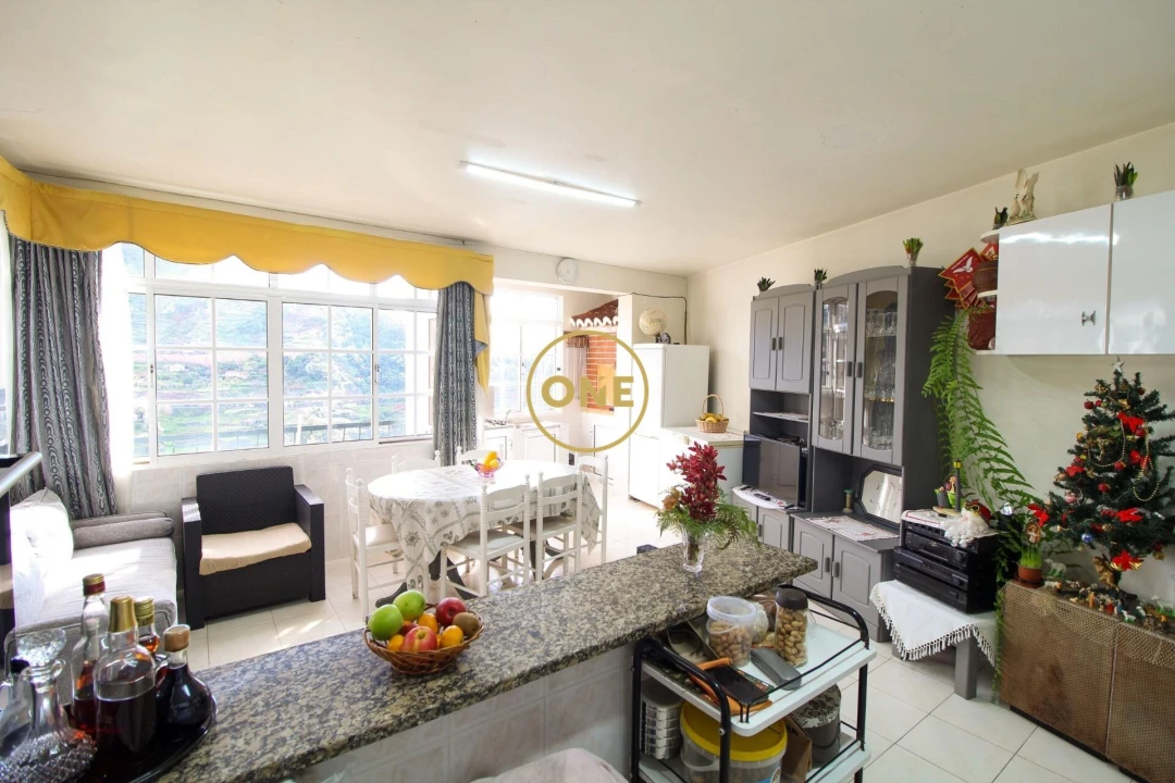 Moradia T3 para Venda em Quinta Grande Foto 5