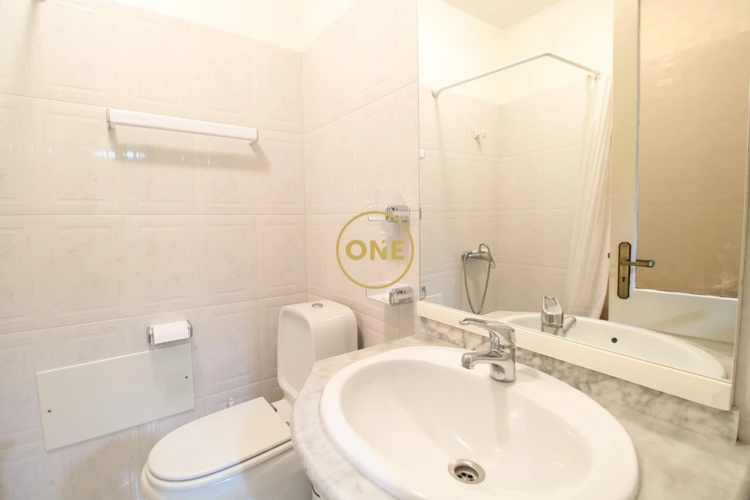 Moradia T3 para Venda em Quinta Grande Foto 22