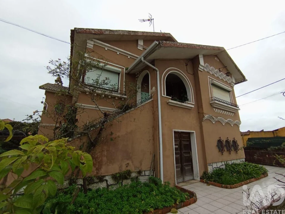 Moradia T4 para Venda em Vilamar e Corticeiro de Cima Foto 3