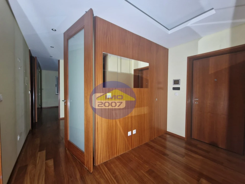 Apartamento T2 para Venda em São Felix da Marinha Foto 6