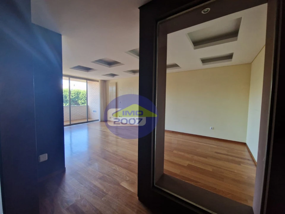 Apartamento T2 para Venda em São Felix da Marinha Foto 7