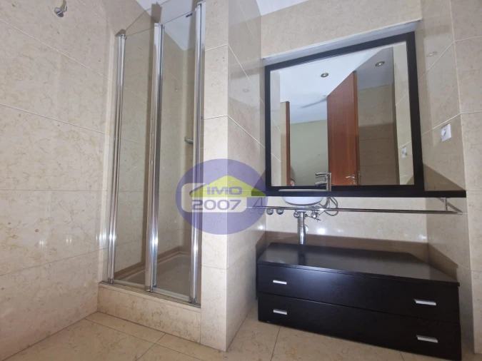 Apartamento T2 para Venda em São Felix da Marinha Foto 15