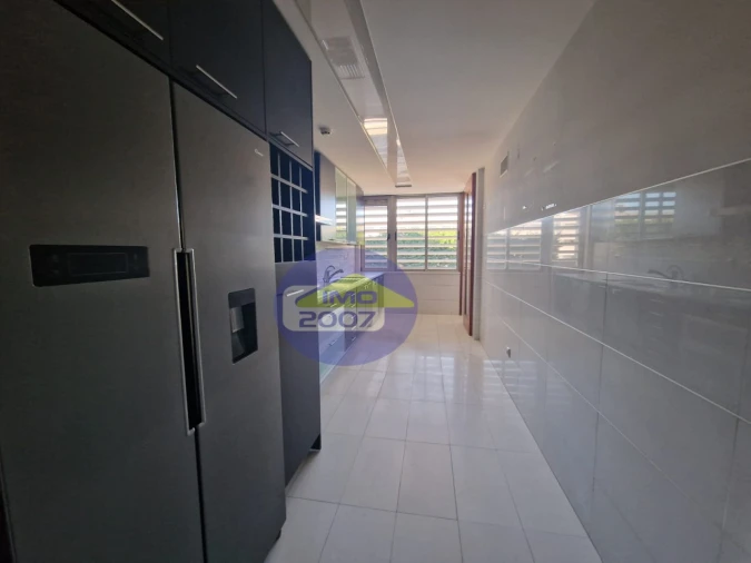 Apartamento T2 para Venda em São Felix da Marinha Foto 4