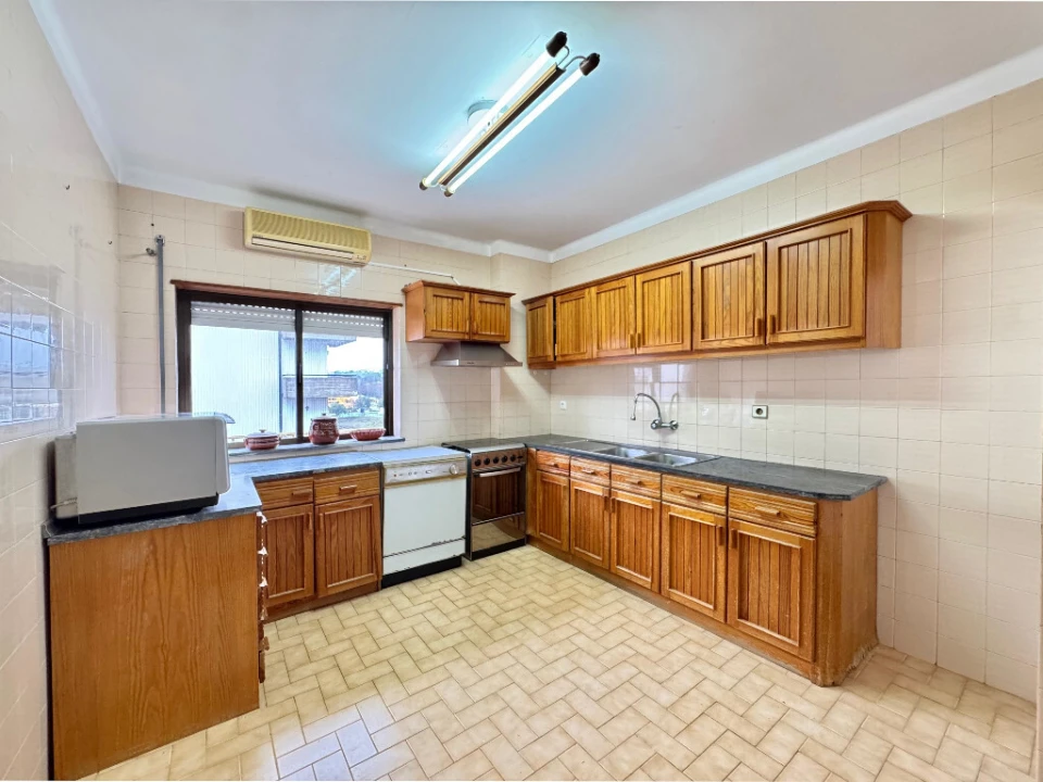 Apartamento T3 para Venda em Oliveira do Hospital e São Paio de Gramaços Foto 4