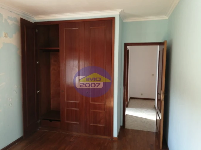 Apartamento T2 para Venda em Grijó e Sermonde Foto 8