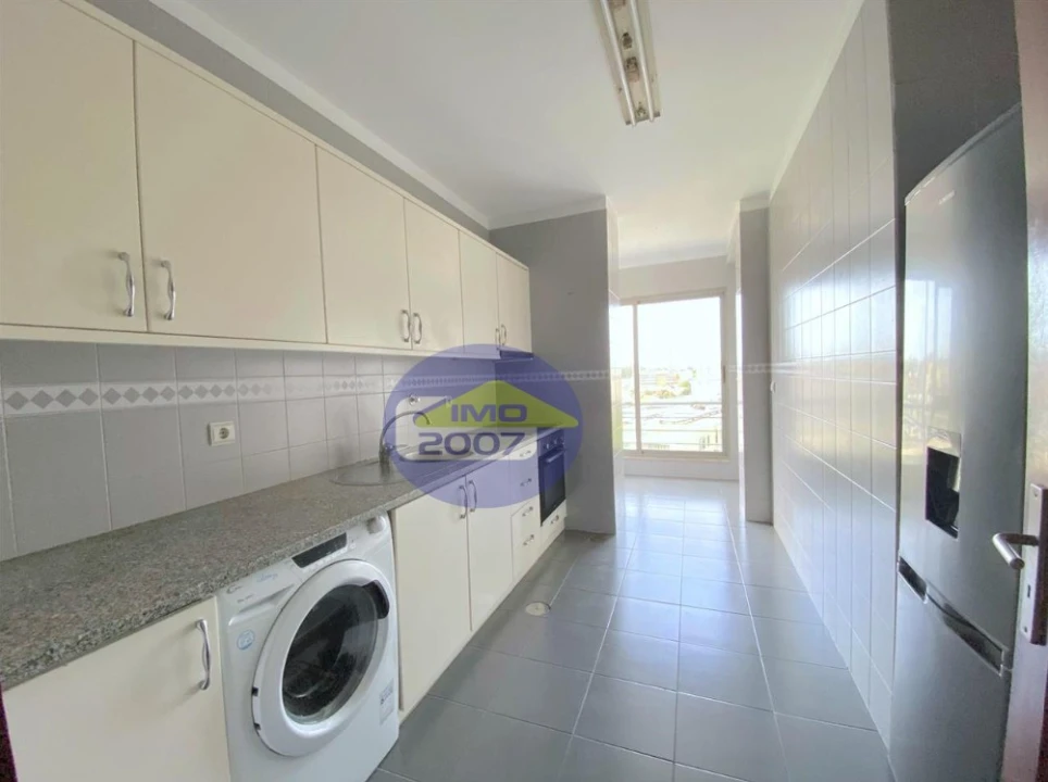 Apartamento T2 para Venda em Santa Marinha e São Pedro da Afurada Foto 4