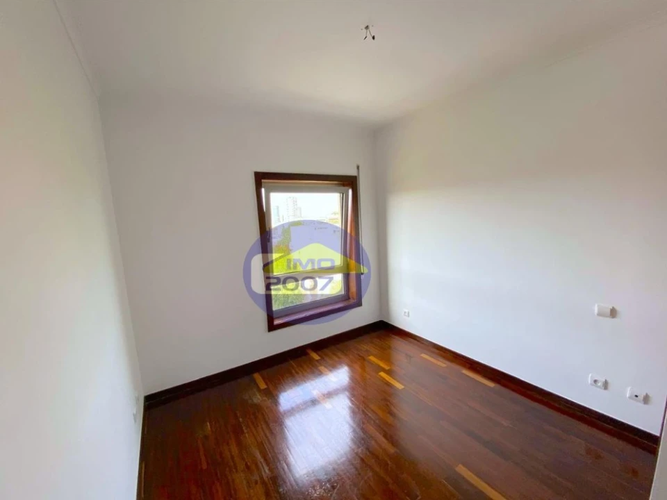 Apartamento T2 para Venda em Santa Marinha e São Pedro da Afurada Foto 12