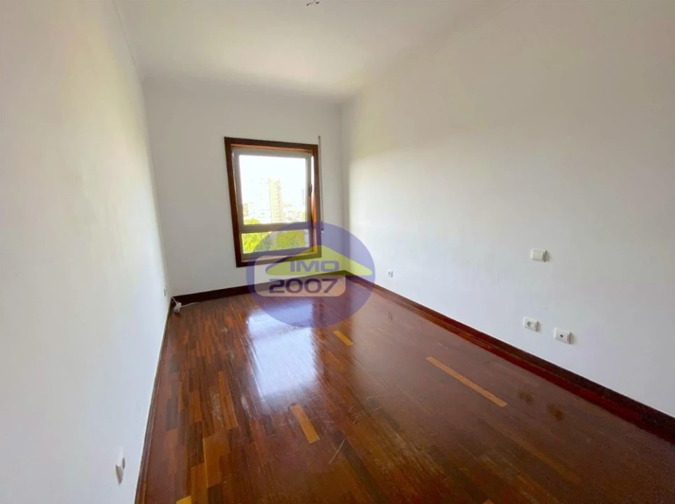 Apartamento T2 para Venda em Santa Marinha e São Pedro da Afurada Foto 15