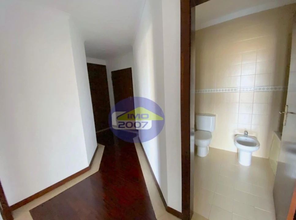 Apartamento T2 para Venda em Santa Marinha e São Pedro da Afurada Foto 17