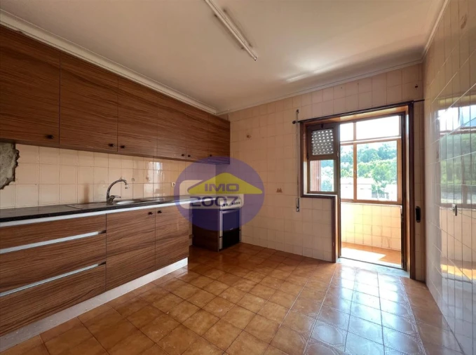 Apartamento T3 para Venda em Serzedo e Perosinho Foto 2