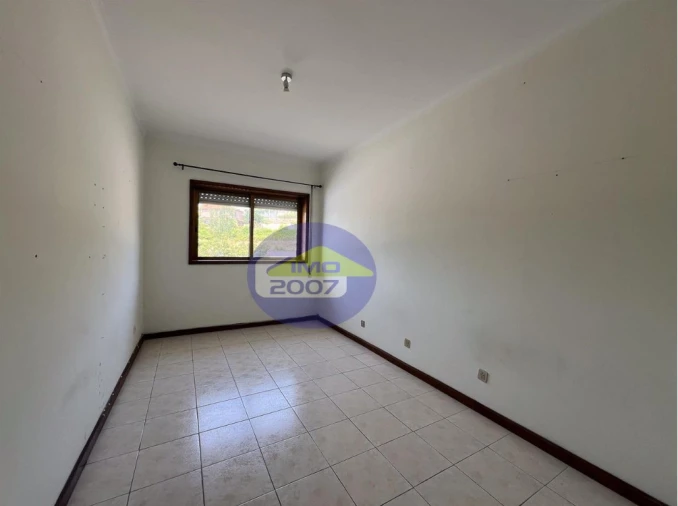 Apartamento T3 para Venda em Serzedo e Perosinho Foto 6