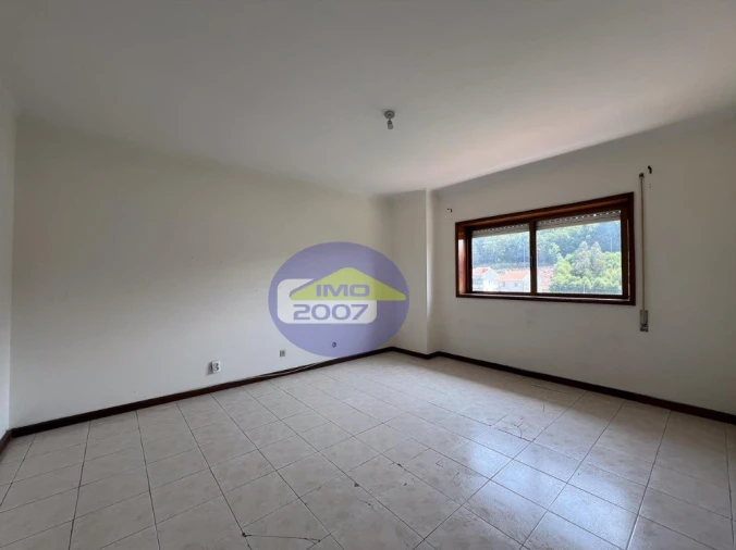 Apartamento T3 para Venda em Serzedo e Perosinho Foto 8