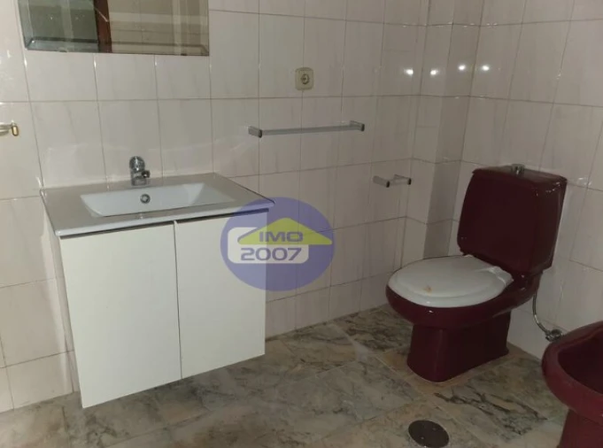 Apartamento T2 para Venda em Oliveira do Douro Foto 15