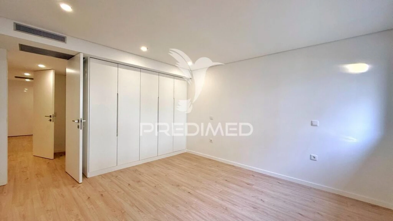 Apartamento T3 para Venda em Azurem Foto 8