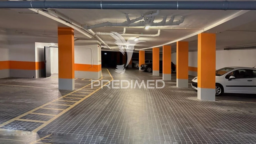 Apartamento T3 para Venda em Azurem Foto 11