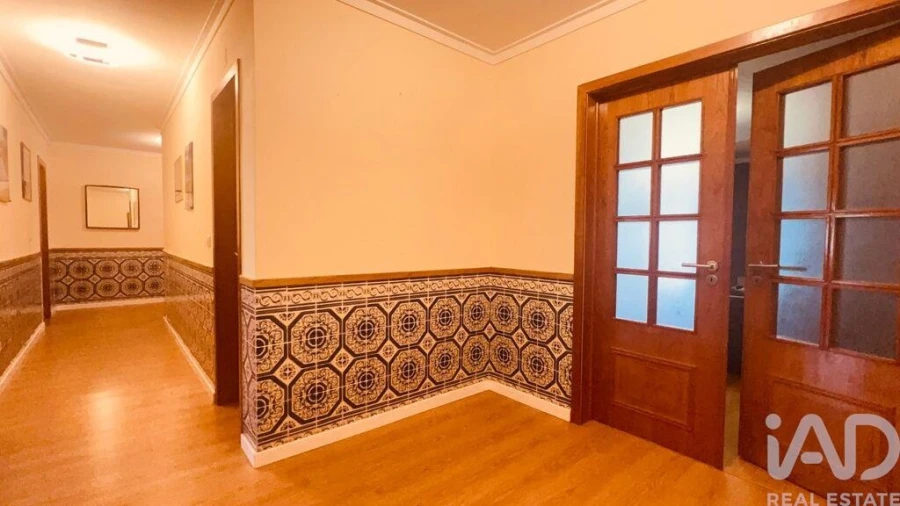 Apartamento T3 para Venda em Barreiro e Lavradio Foto 4