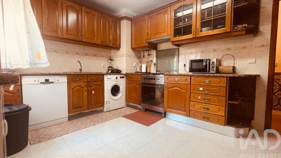 Apartamento T3 para Venda em Barreiro e Lavradio Foto 1