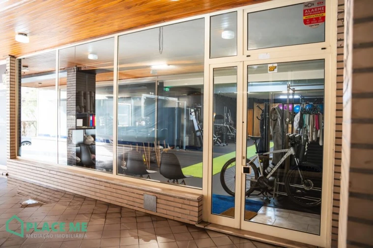 Loja para Venda em Braga (Maximinos, Sé e Cividade) Foto 3